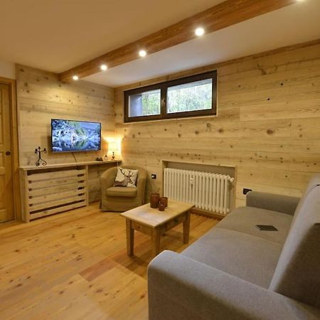 Bois Du Mont Blanc Appartement Courmayeur Buitenkant foto
